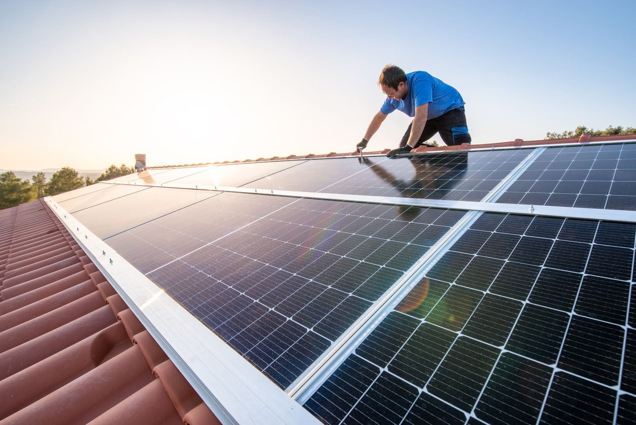 What is a Solar Company?